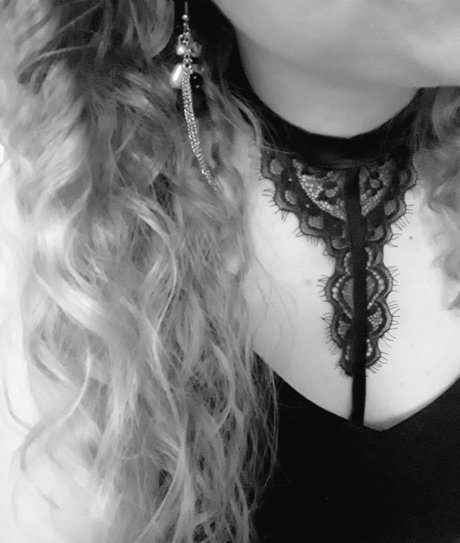 Madame Herzlos art star pics