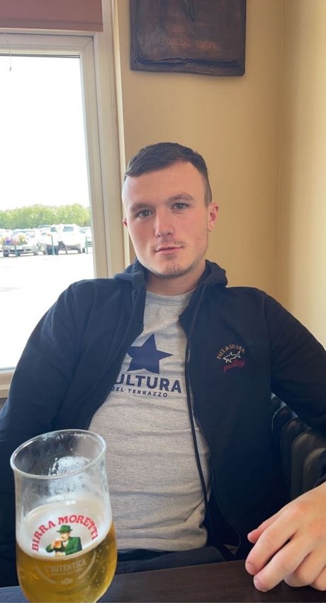 Charley Smith star erotic image