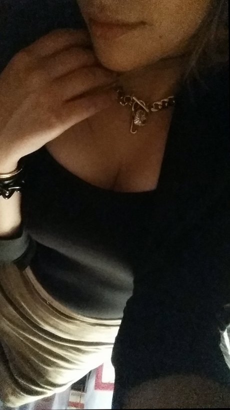 MERGARA adult actress photos