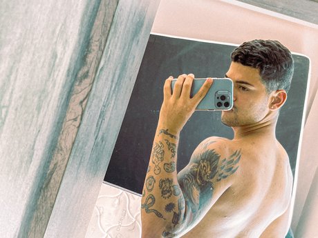 Italo Montteiro star porn pictures