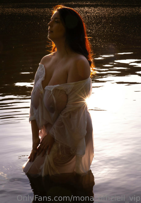 mona offiziell vip star pretty galleries