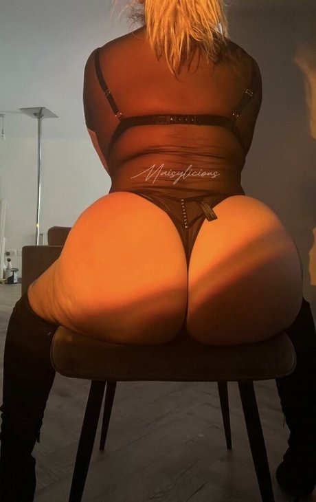 Maisylicious nudes star photos