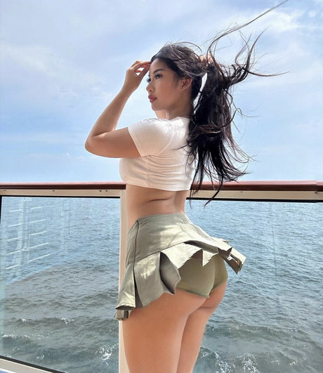 Rachelle Ruth hot star photos