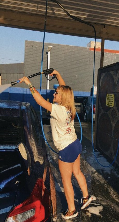 Fooya nudes star photos