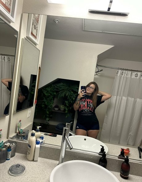 Fooya model xxx images