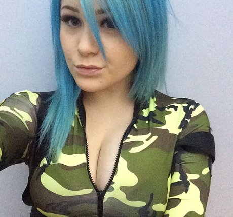 Fooya xxx model pictures