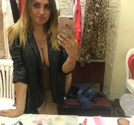 Belen Francese pornographic star photos