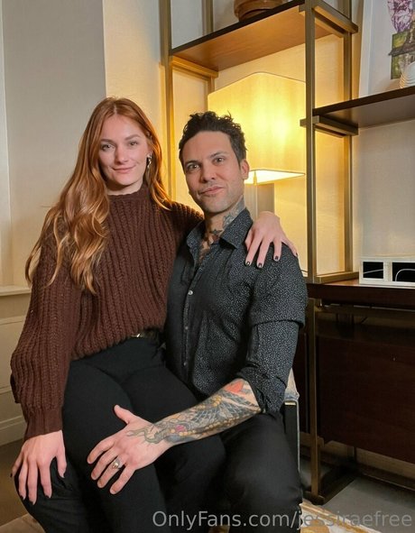 jessiraefree star art gallery