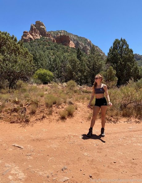 jessiraefree pretty model images