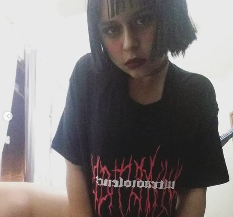 mayhemandbacon high quality model photo