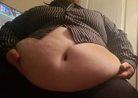 femalefeederheaven Profile pic