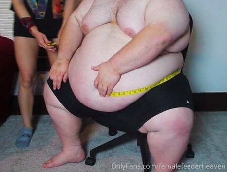 femalefeederheaven model perfect image