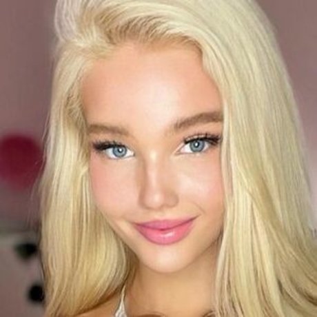 Linsey Donovan model xxx pictures