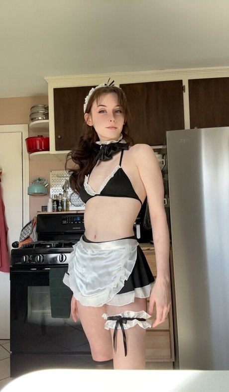 Soggyalien22 art model pic