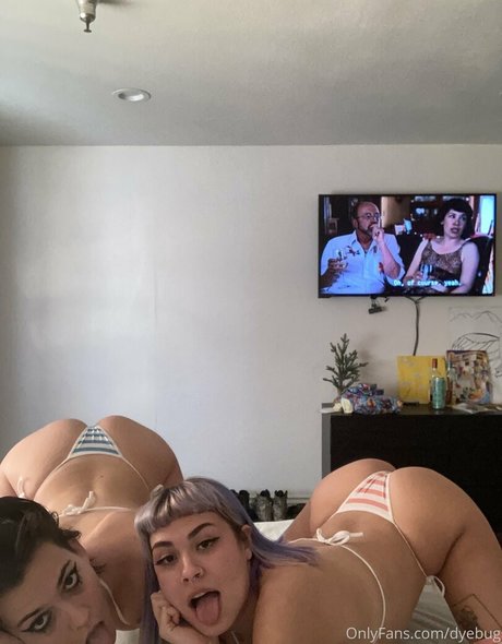 Dyebug nude pornstar galleries