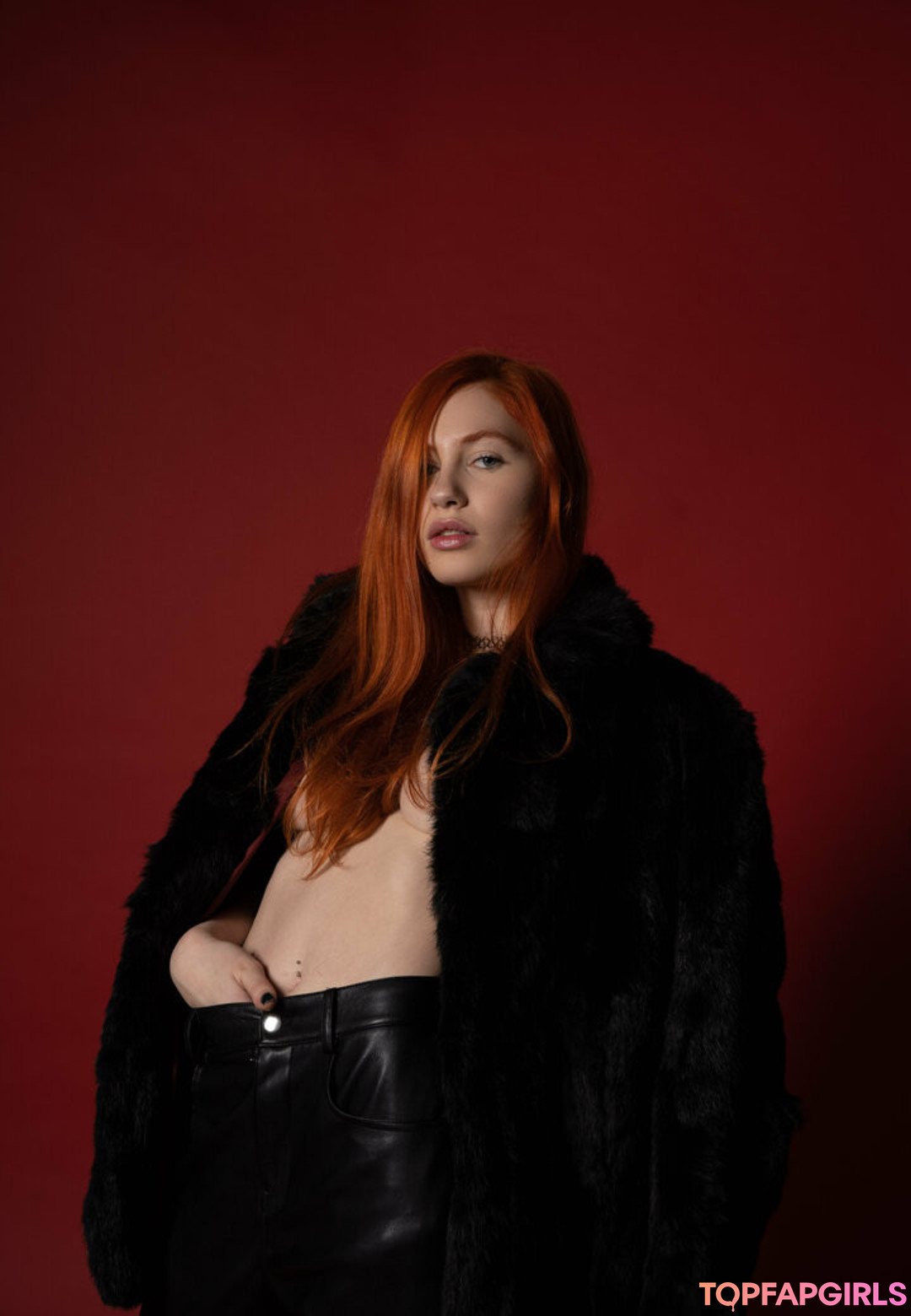 April Harel sexy pornstar gallery