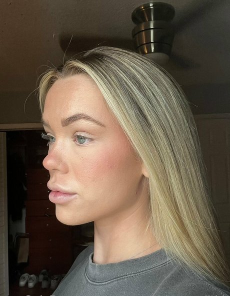 makeupwithmeredithh star best picture