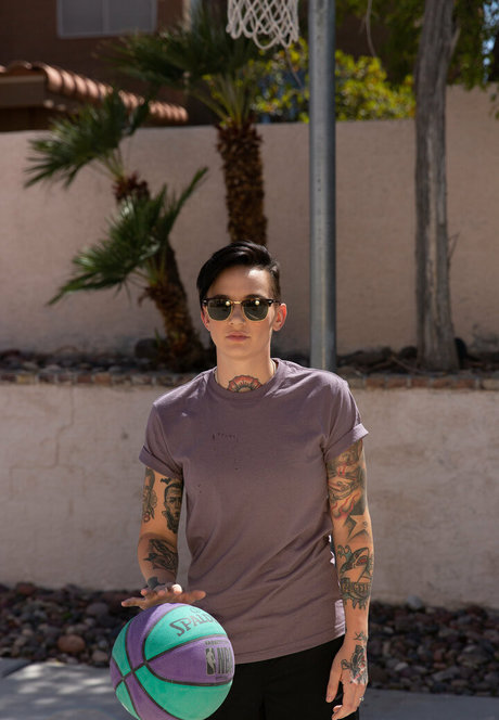 nikkihearts pretty star picture