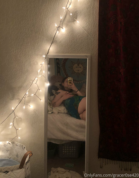 cherryjuic beautiful actress picture