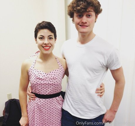 opal lilly onyx perfect actress photo