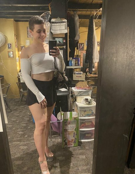 opal lilly onyx erotic actress galleries