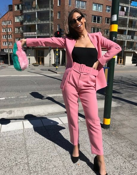 Andrea Helfrich star porn pic