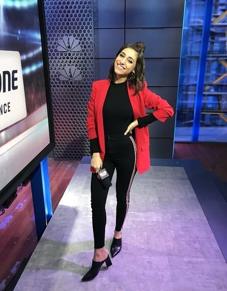 Andrea Helfrich model best picture