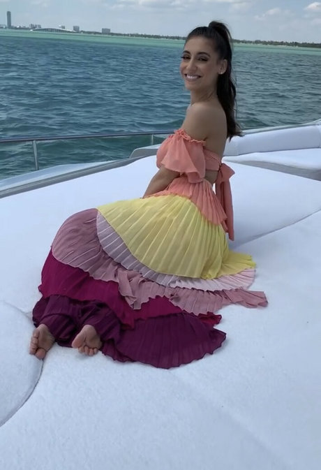 Andrea Helfrich nude pornstar picture