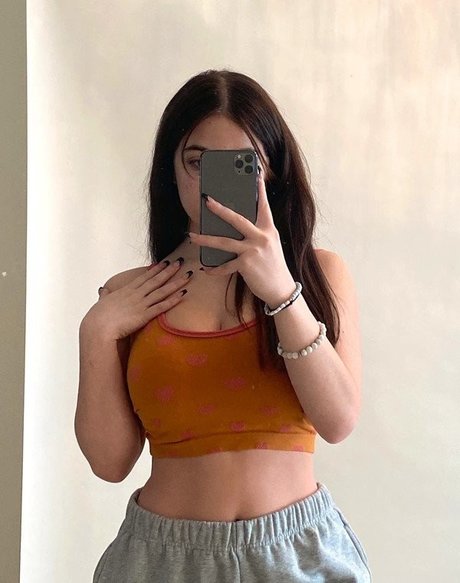 Baby Ariel star sexy photos