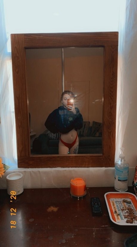 gingersbellycontent model pretty archive