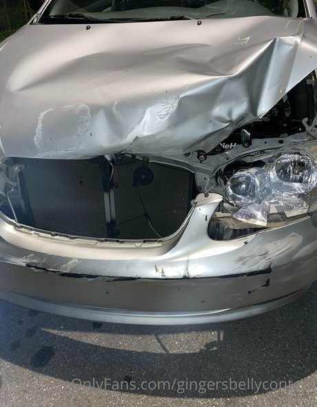 gingersbellycontent naked actress image