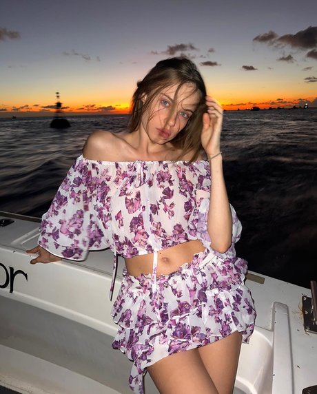 Xenia Tchoumi star porn archive