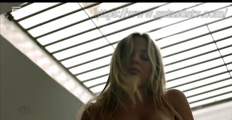 Juliana Lohmann sexy star pic