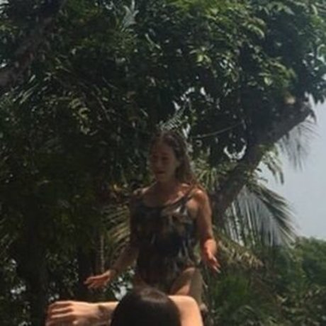 Jasmine van den Bogaerde sex actress img