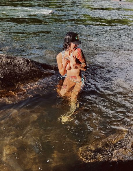 Sierra Wobb pornstar beautiful pic