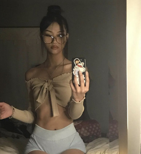 Foreign bich pornstar art gallery