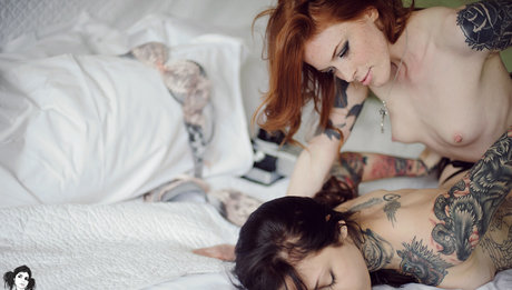 brunette teen onlyfans pornographic images