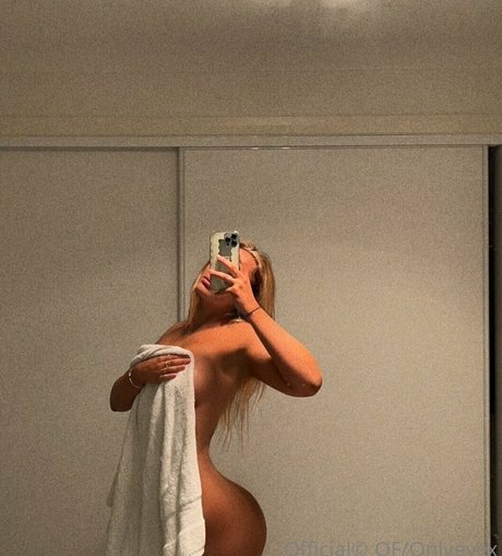 Justeviehall top star picture