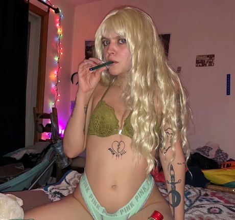 gaywithurdad pretty actress picture