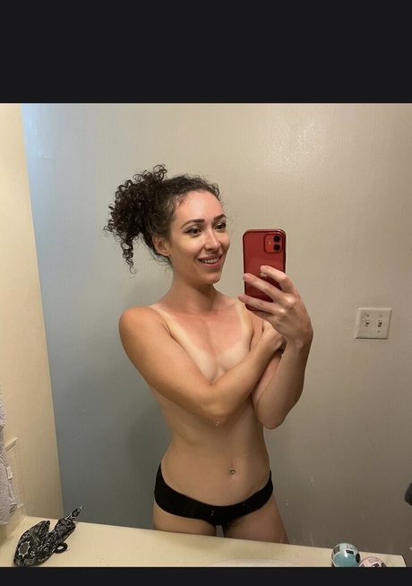 Jess Brohard sexy pornstar img