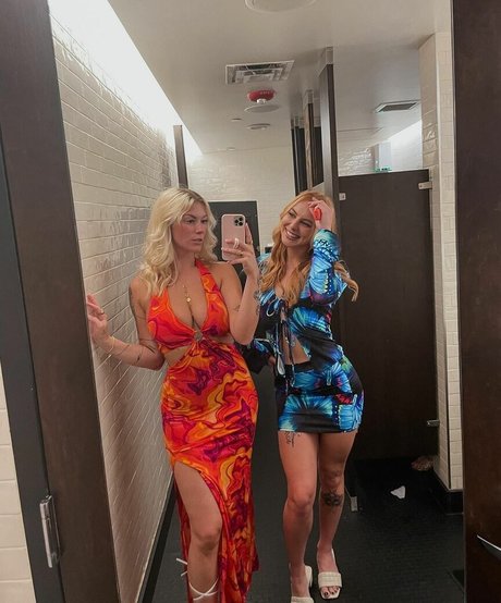 Taylor Hughs star hd pictures