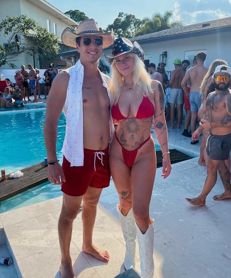 muscle girls onlyfans pornographic img