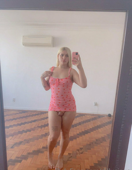 dillycious model sex pic