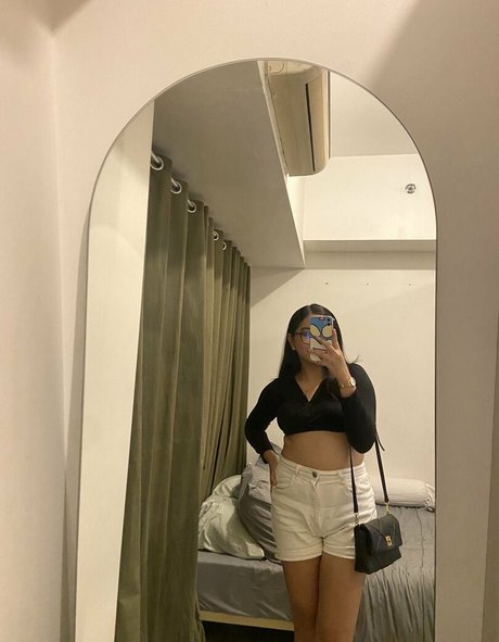 Sugaushi model free images