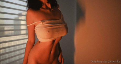 Anannke perfect star photos