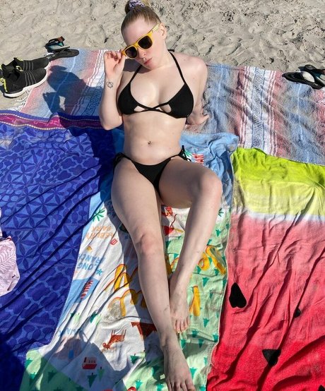 murdernurse pretty actress photos