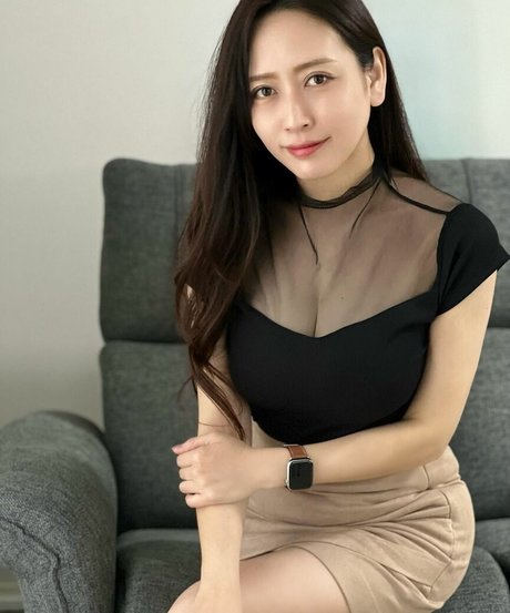 mino 113 nude star photo