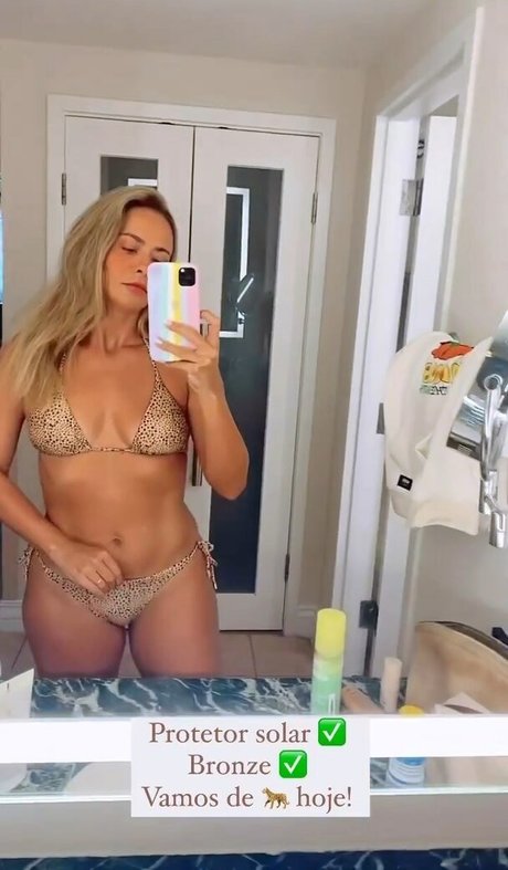 Juliana Silveira nudes actress image