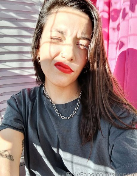 sirenere pornstar picture