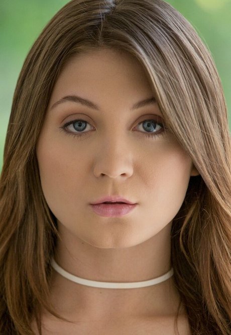 Jojo Kiss art star img